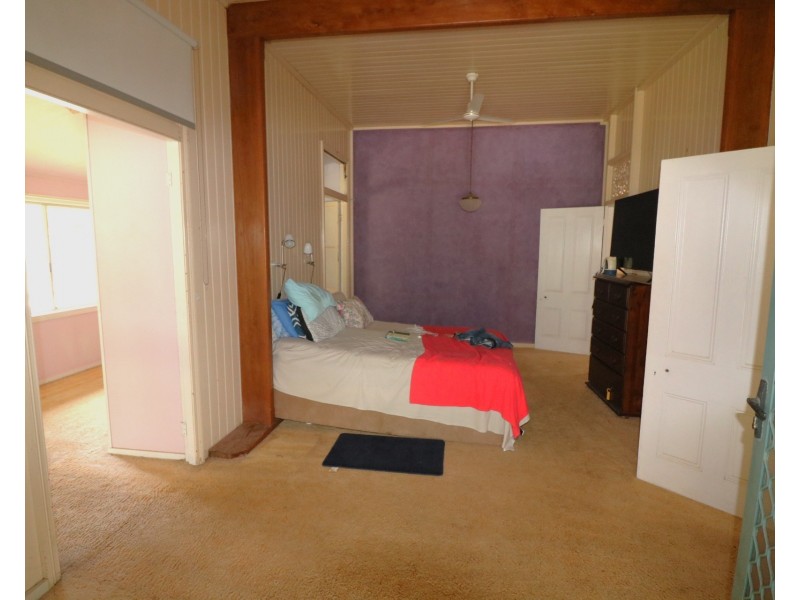 119 Ginns Road, Childers QLD 4660