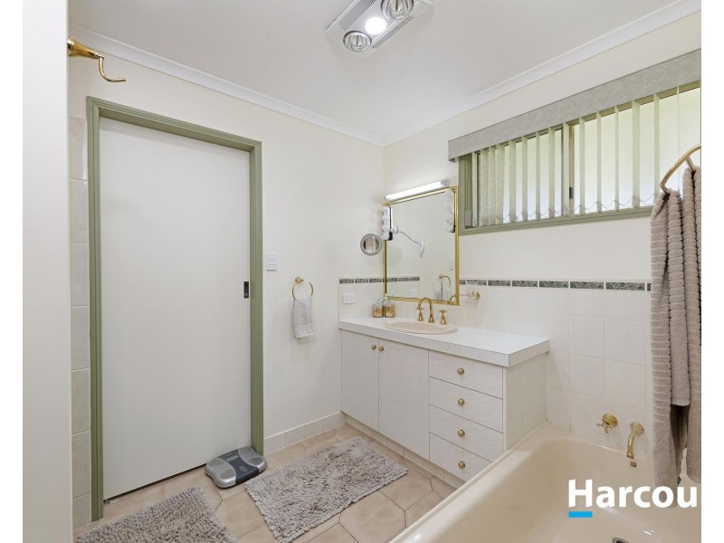 4 Ross Road, Goodwood QLD 4660