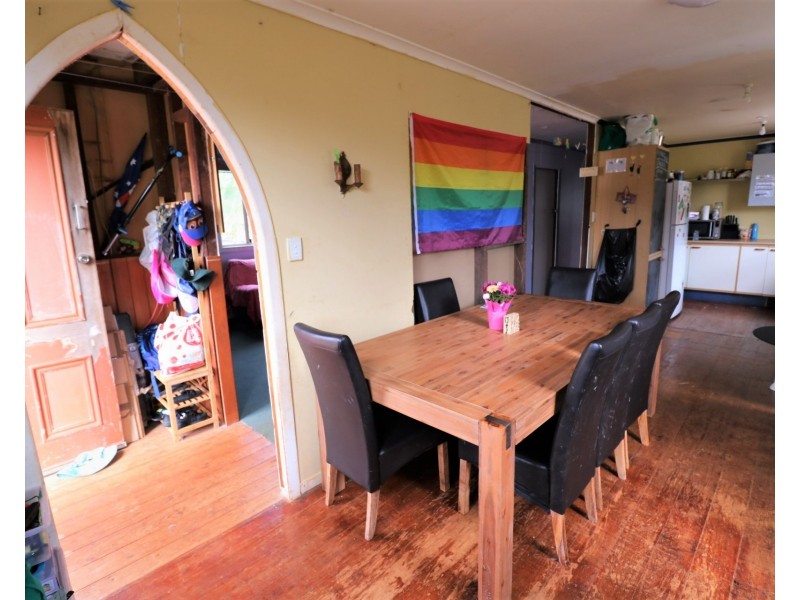12 Holme Street, Cordalba QLD 4660