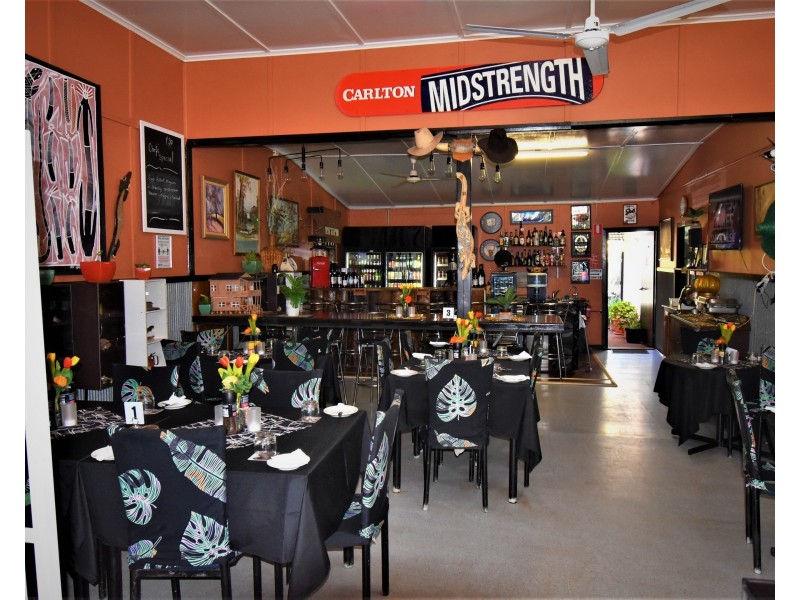 122 Churchill  Street, Childers QLD 4660