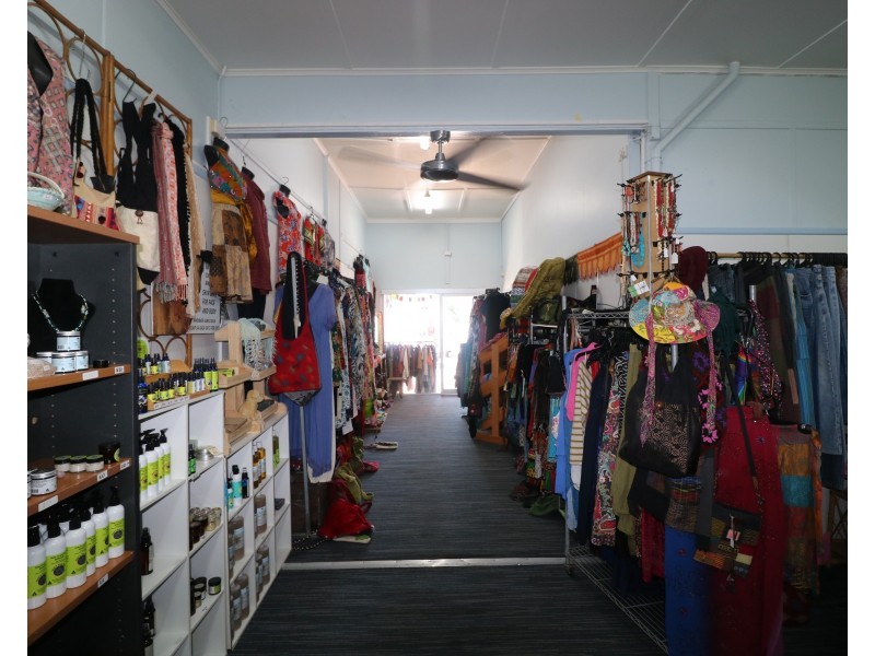 122 Churchill  Street, Childers QLD 4660