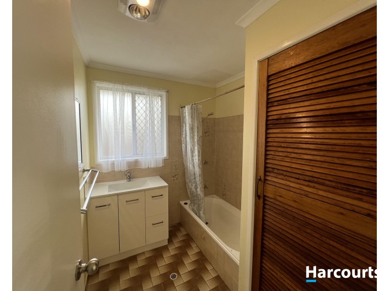 44 Broadmeadow Street, Thabeban QLD 4670