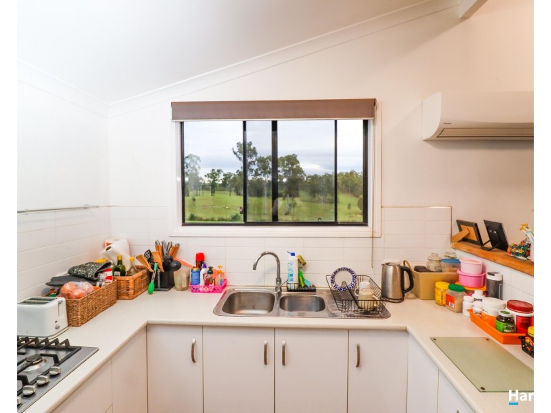 760 John Clifford Way, Lowmead QLD 4676