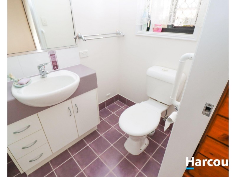 1 Regent Court, Thabeban QLD 4670