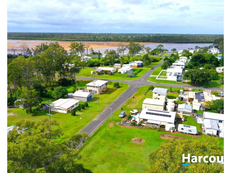 29 Powers Street, Buxton QLD 4660