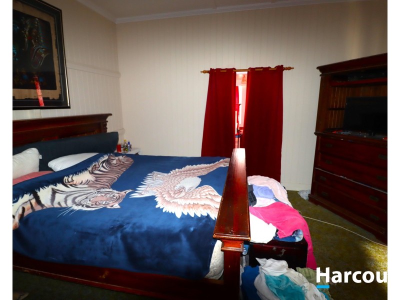 18 Walsh St, Biggenden QLD 4621