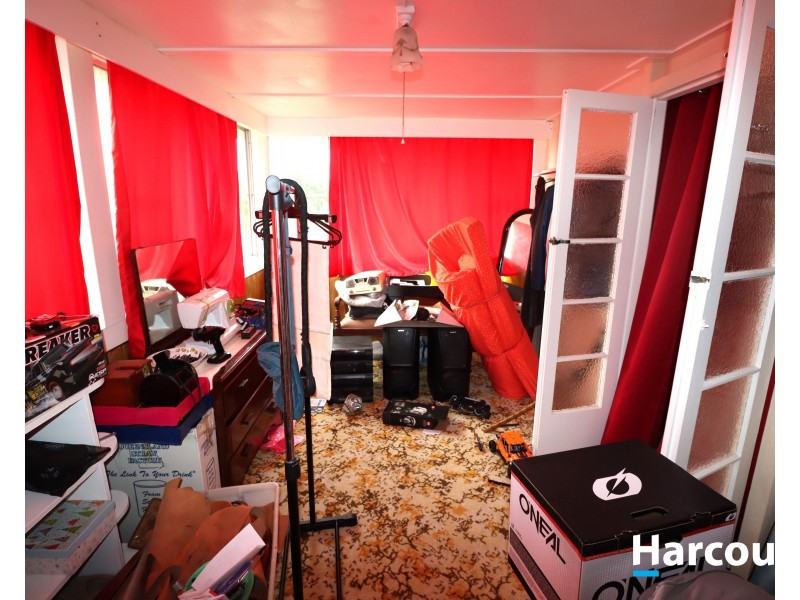 18 Walsh St, Biggenden QLD 4621