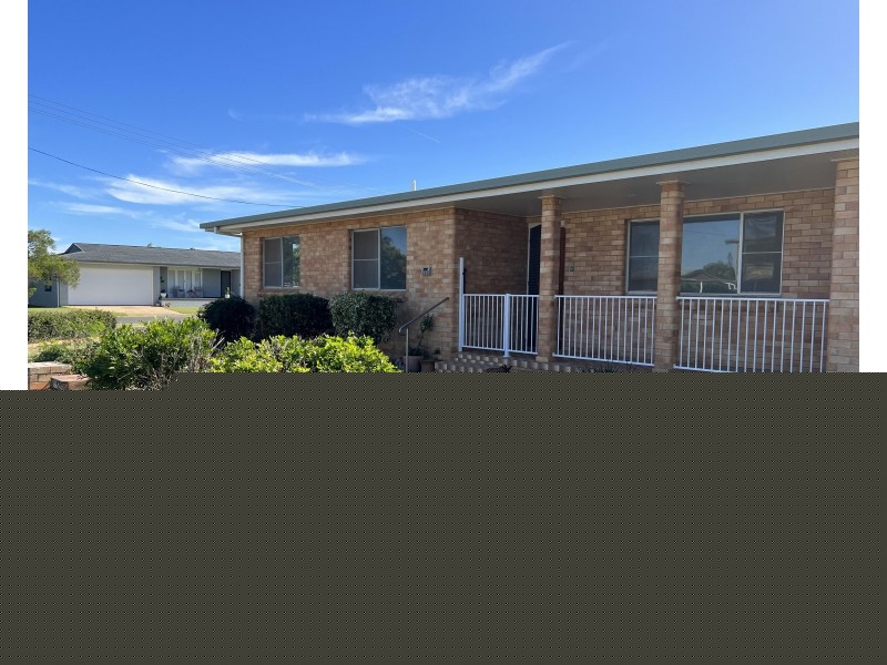 11 Lucas Street, Kepnock QLD 4670