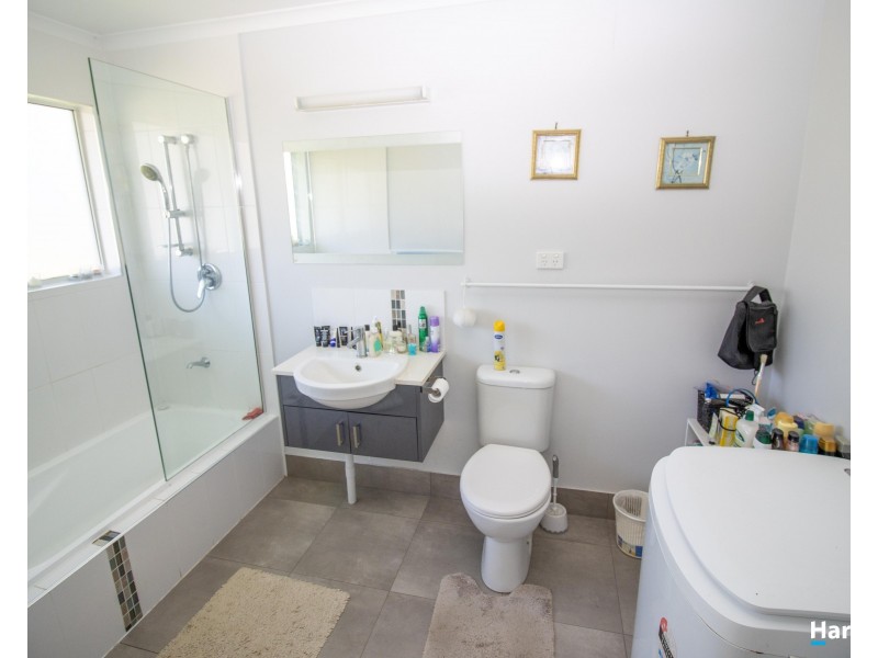 4/4528 Bundaberg Road, Gin Gin QLD 4671