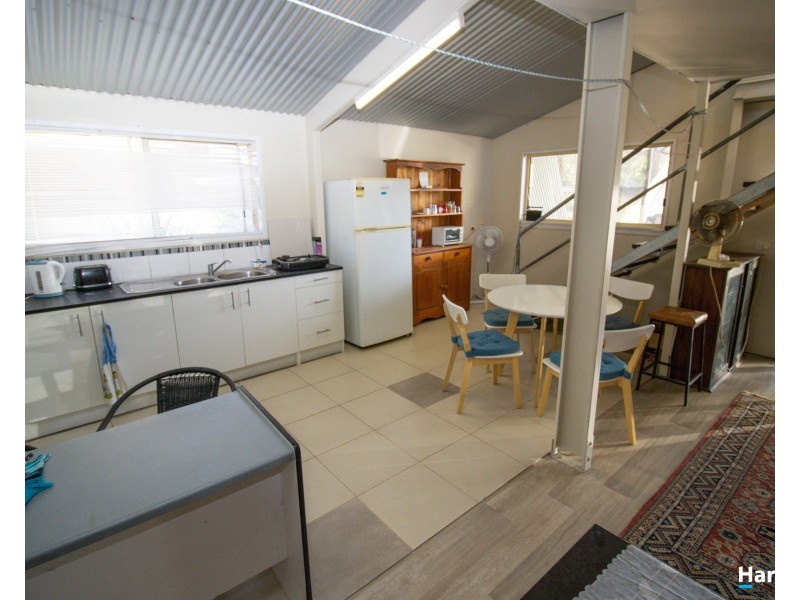 4/4528 Bundaberg Road, Gin Gin QLD 4671