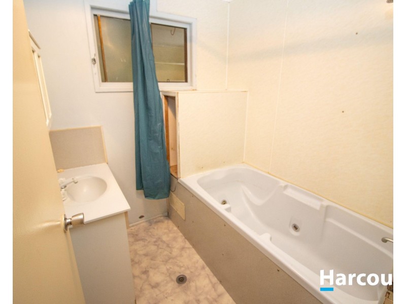 35 Berrembea Road, Drinan QLD 4671