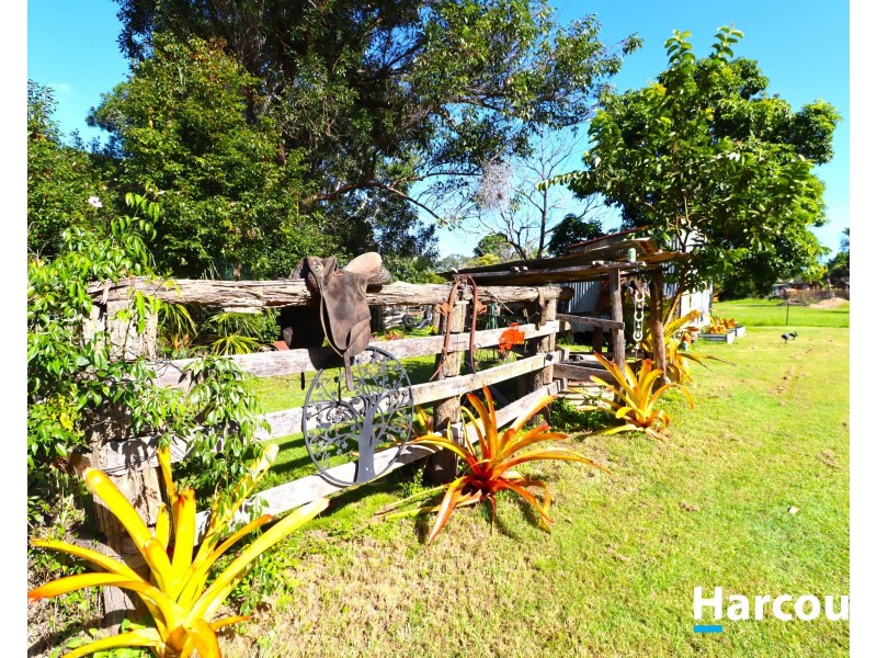 198 Station Road, Horton QLD 4660