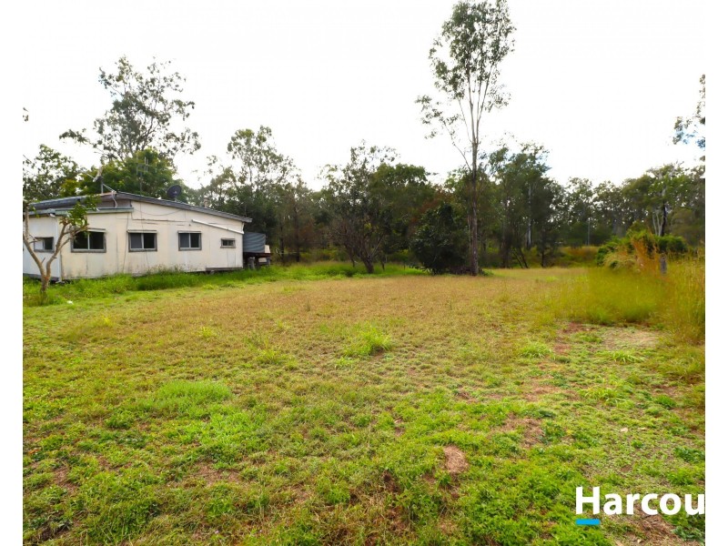 11 Main Street, Dallarnil QLD 4621