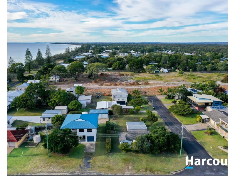 14 Banksia Court, Woodgate QLD 4660