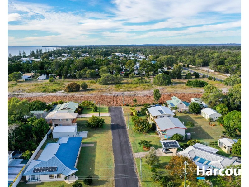 14 Banksia Court, Woodgate QLD 4660