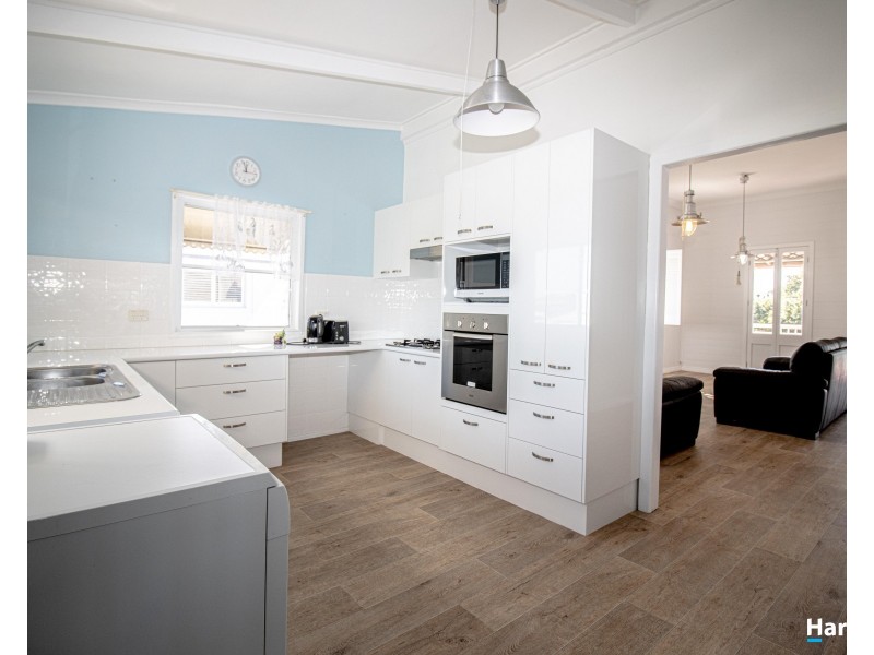 96 Esplanade, Woodgate QLD 4660