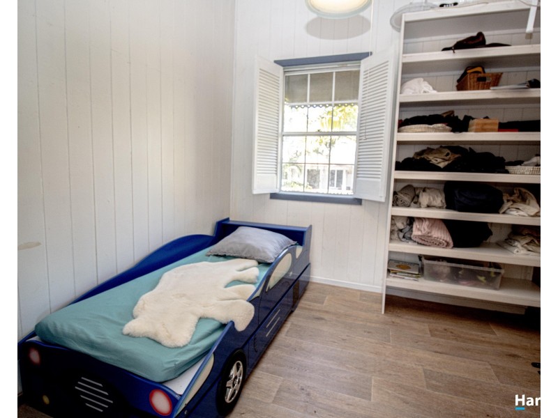 96 Esplanade, Woodgate QLD 4660