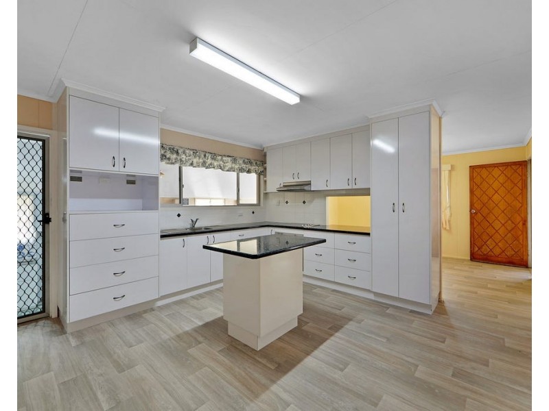 Svensson Heights QLD 4670