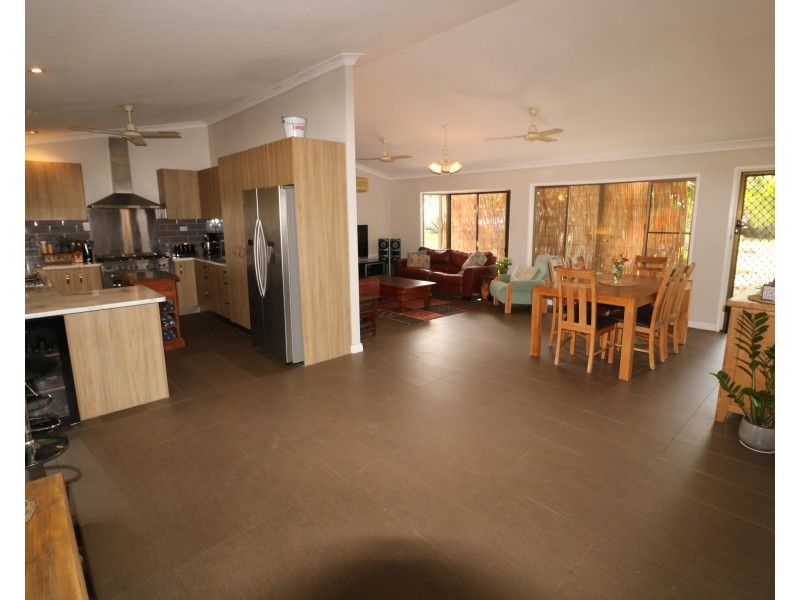 212 North Isis  Road, North Isis QLD 4660