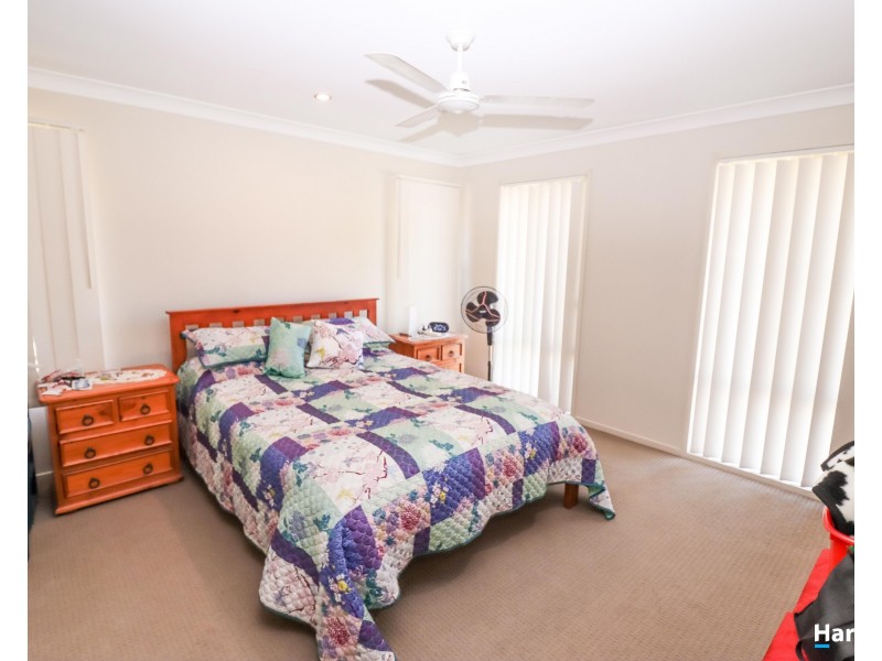 14 Zac Street, Kalkie QLD 4670