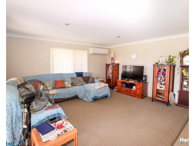 14 Zac Street, Kalkie QLD 4670