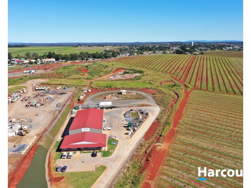 11 BROWNS ROAD, Childers QLD 4660