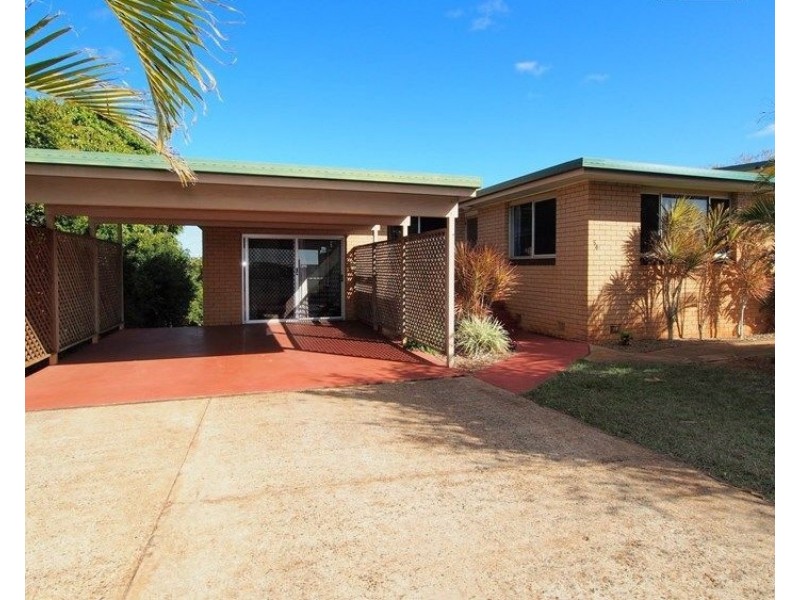 54 Broadhurst Street, Childers QLD 4660