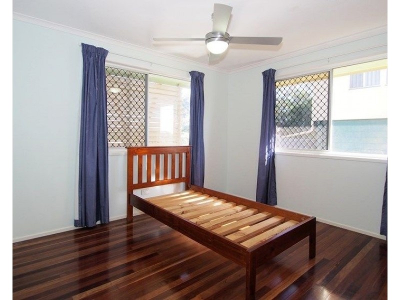 54 Broadhurst Street, Childers QLD 4660
