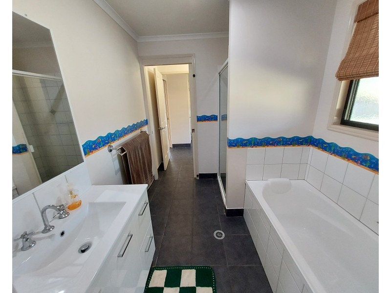 1362 Buxton Road, Buxton QLD 4660