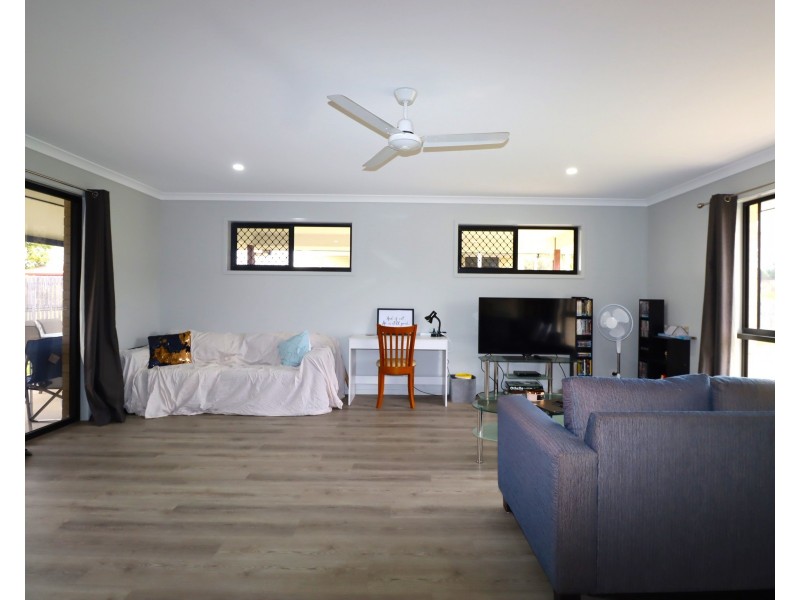 146 Station Road, Horton QLD 4660