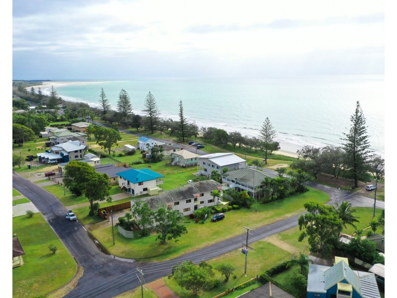 5/2 Poinciana Court, Woodgate QLD 4660