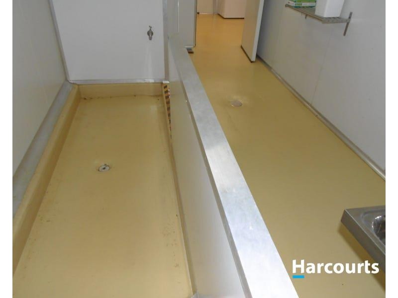 3 Browns Road, Childers QLD 4660