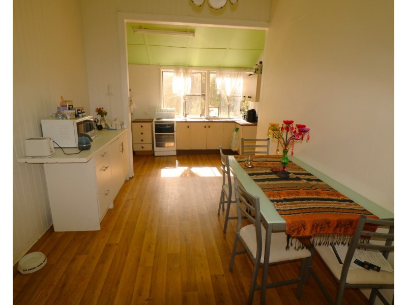 2 Windmill Drive, Apple Tree Creek QLD 4660