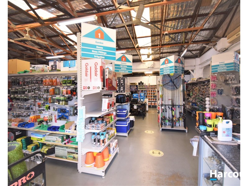 10 Frizzells Road, Woodgate QLD 4660