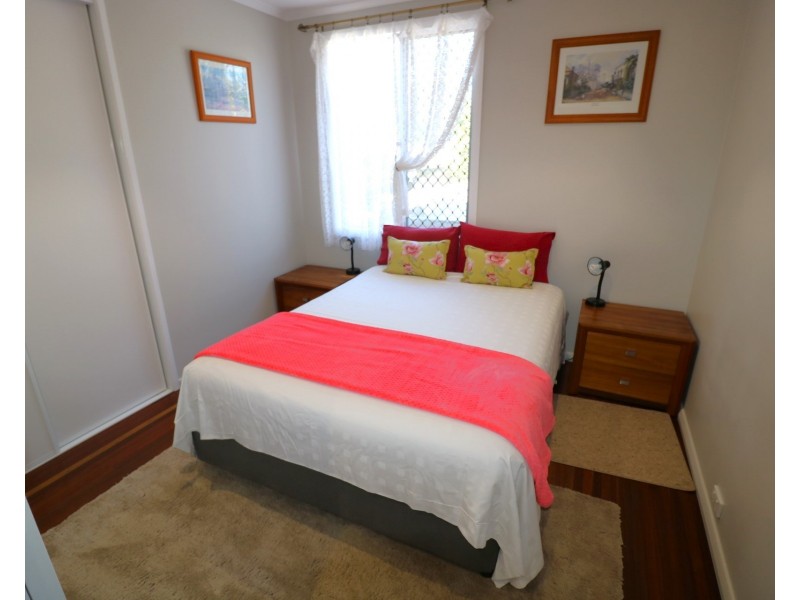19 Elizabeth Street, Childers QLD 4660