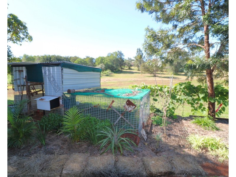 19 Elizabeth Street, Childers QLD 4660