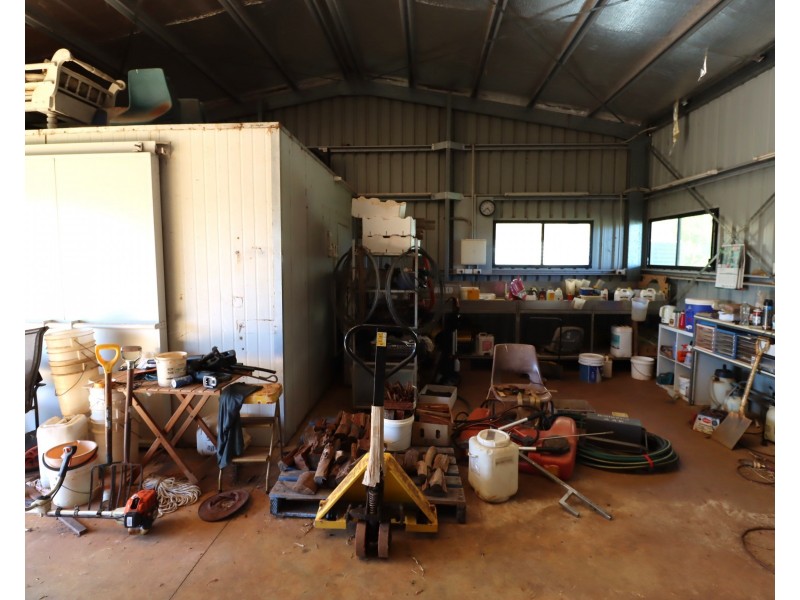 440 Knockroe Road, North Isis QLD 4660