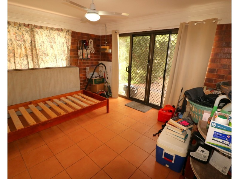 46 Huxley Road, Childers QLD 4660