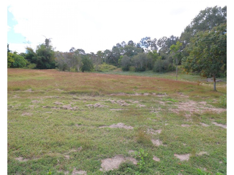 46 Huxley Road, Childers QLD 4660