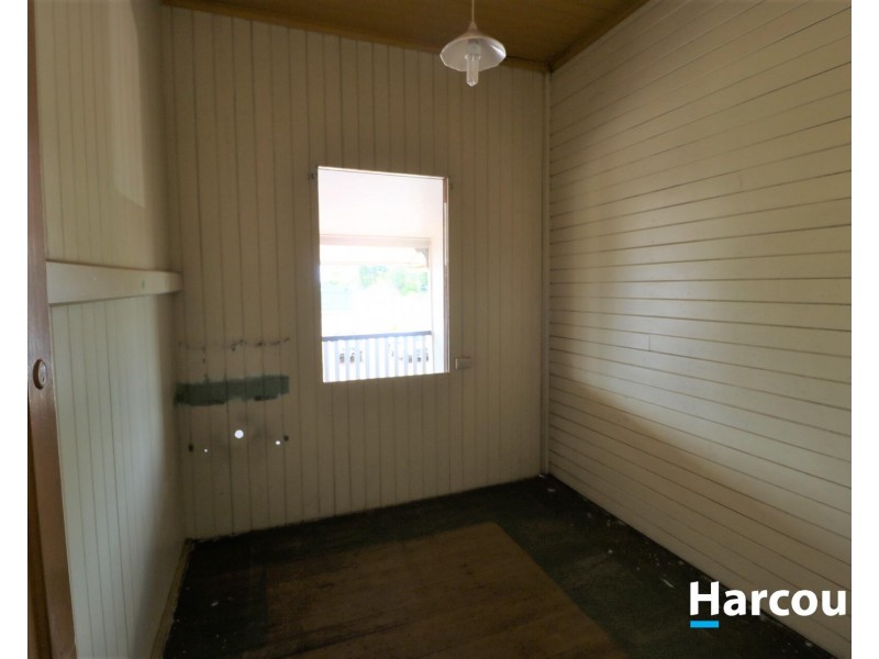 6 Randall Street, Childers QLD 4660
