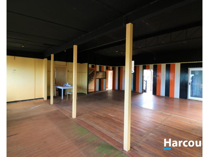 6 Randall Street, Childers QLD 4660