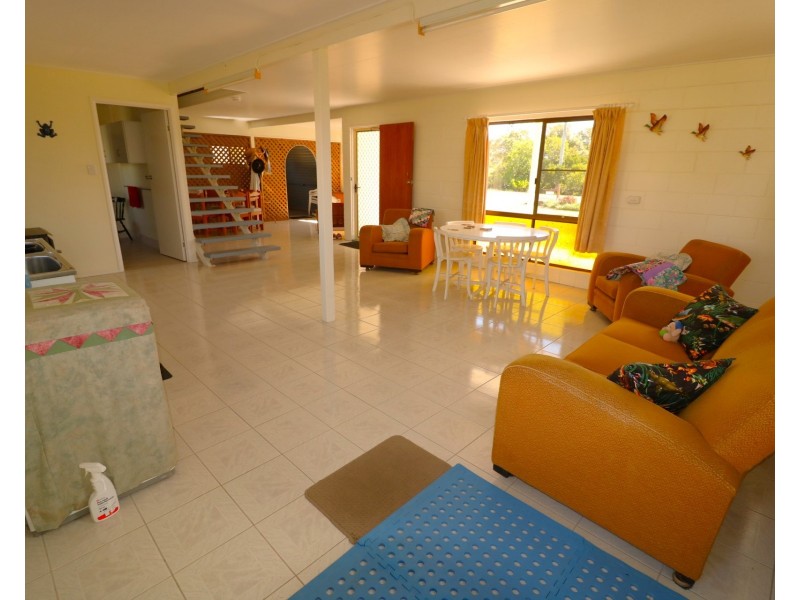 11 Powers Street, Buxton QLD 4660