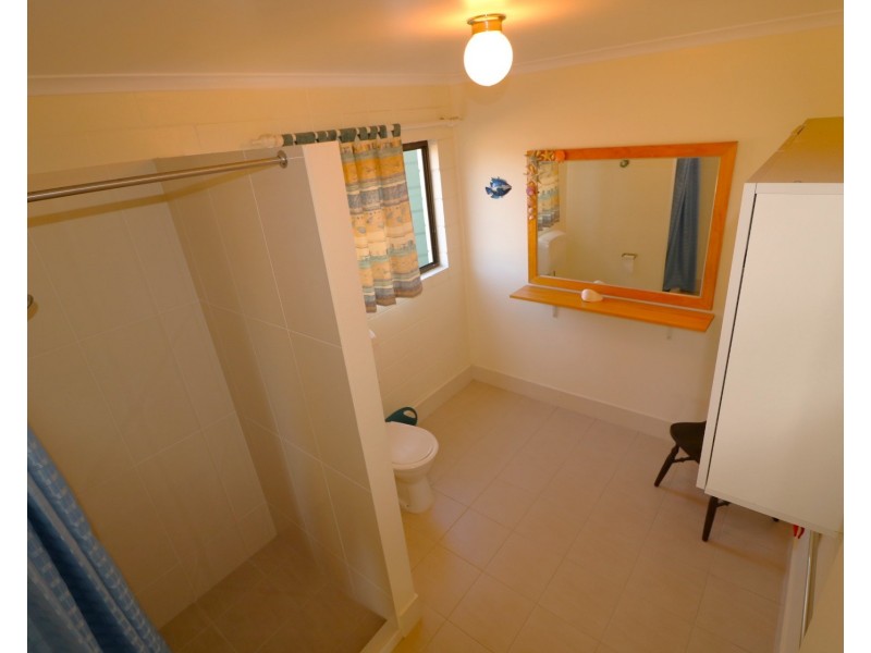 11 Powers Street, Buxton QLD 4660