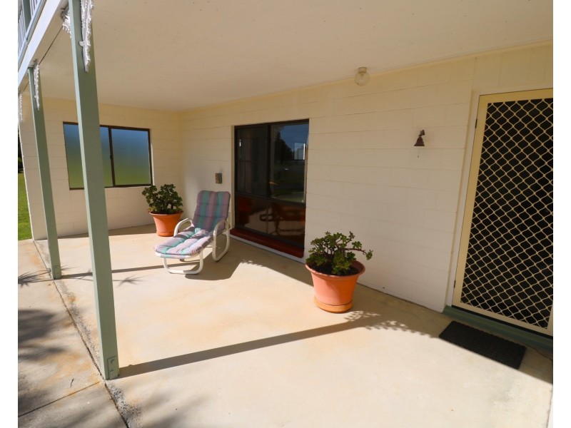 11 Powers Street, Buxton QLD 4660