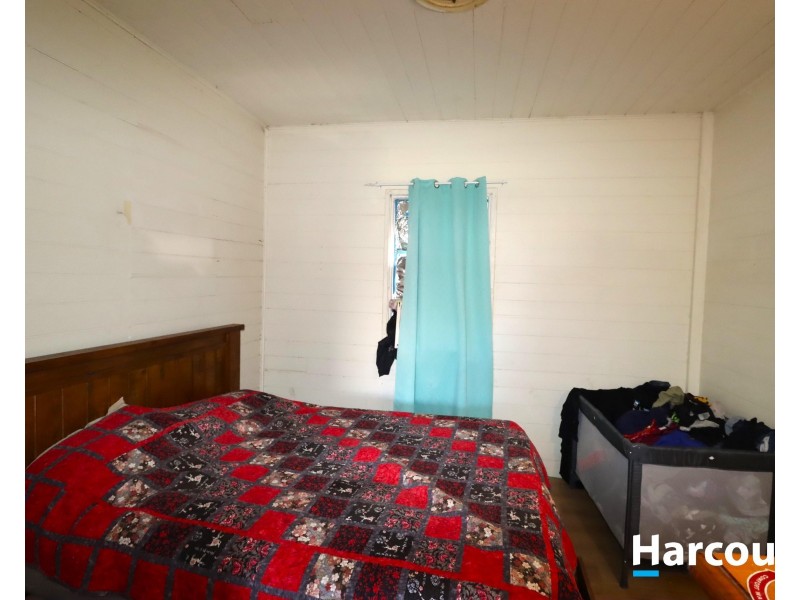 35 George St, Biggenden QLD 4621