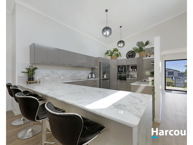 63 Mariners Way, Bundaberg North QLD 4670
