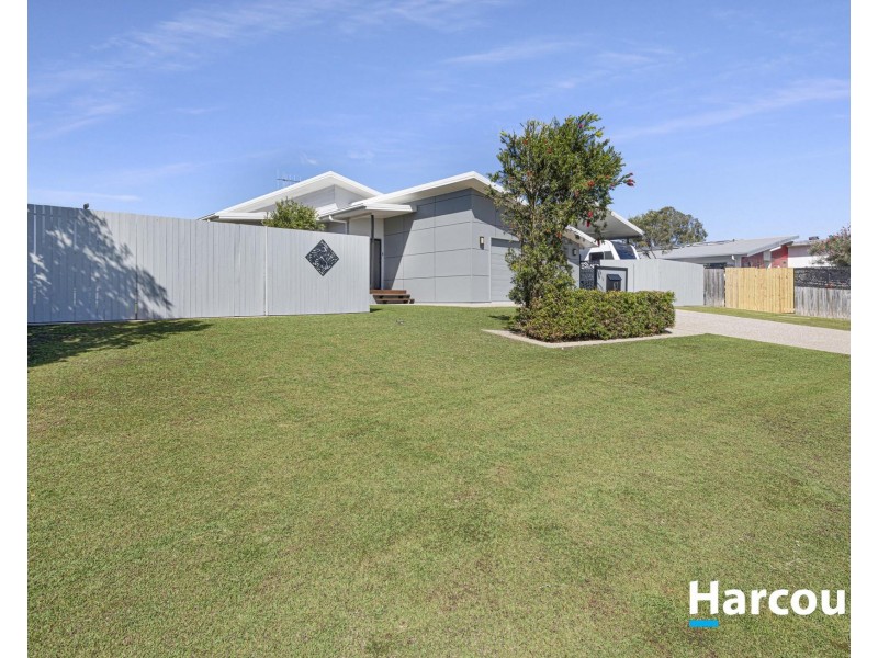 63 Mariners Way, Bundaberg North QLD 4670