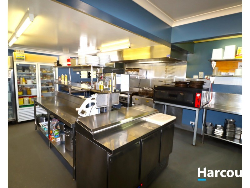 29399 Bruce Highway, Apple Tree Creek QLD 4660