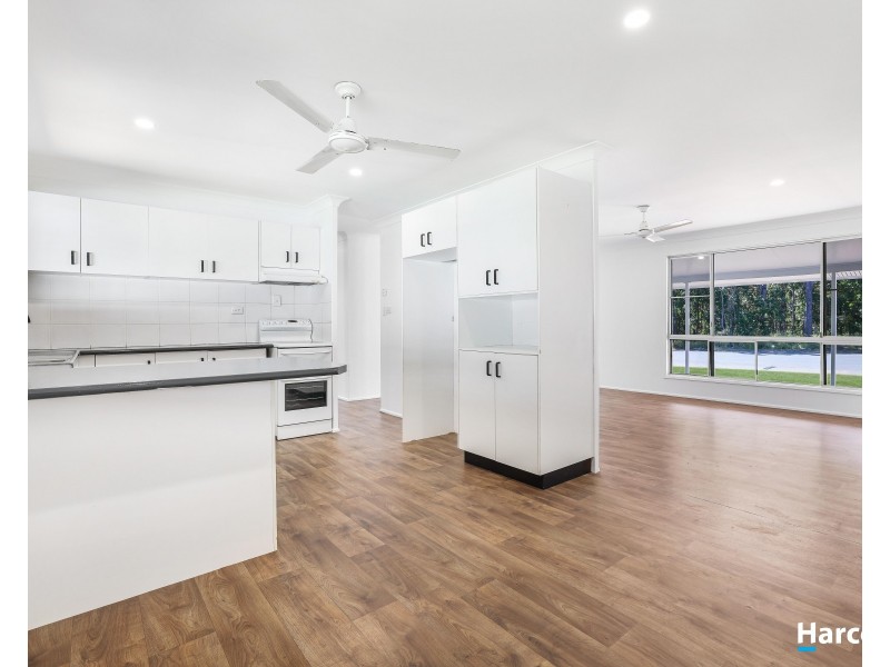 4 Mott Street, Avoca QLD 4670