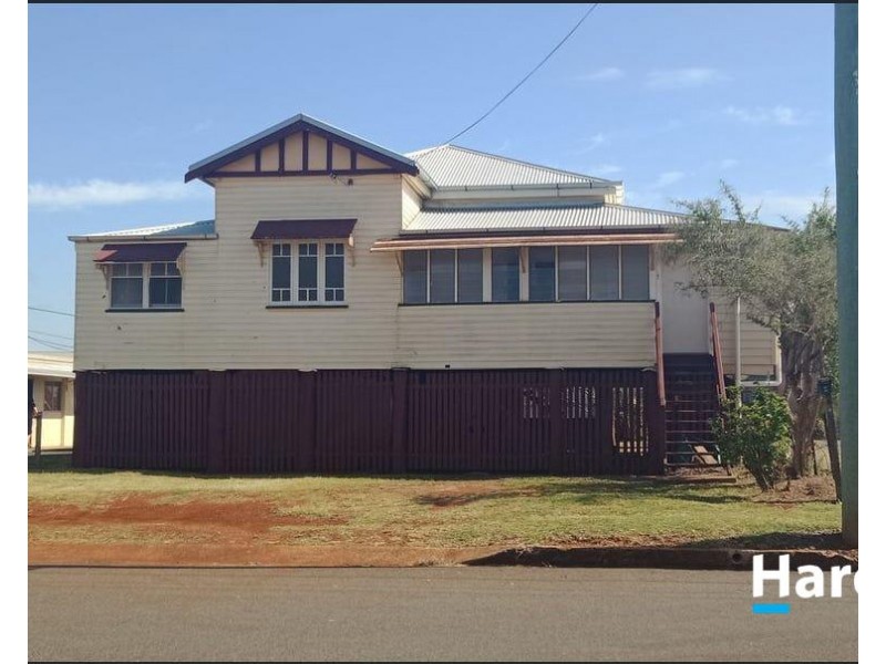 1/37 Macrossan Street, Childers QLD 4660